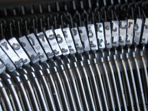 Tipos de una máquina de escribir árabe (Adwoa Bagalini http://www.retrotechgeneva.net)